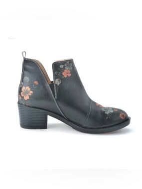 GOBY | Black Floral Print Leather Ankle Boots Booties Sz. 40 or a‎ Sz. 9.5